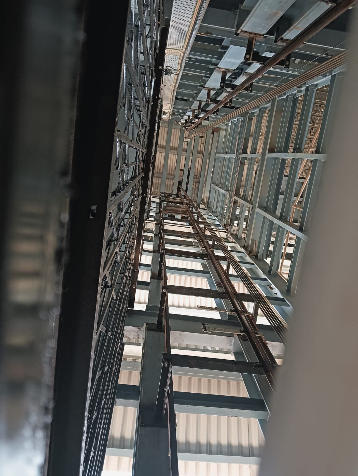 Elevator 1
